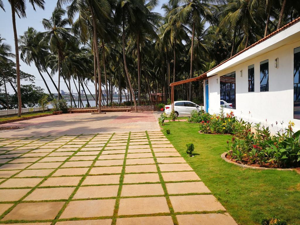 Nisarga Nirvana River House Pensjonat Mangalore Zewnętrze zdjęcie