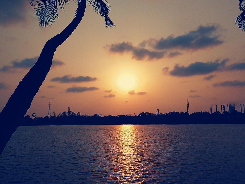 Nisarga Nirvana River House Pensjonat Mangalore Zewnętrze zdjęcie