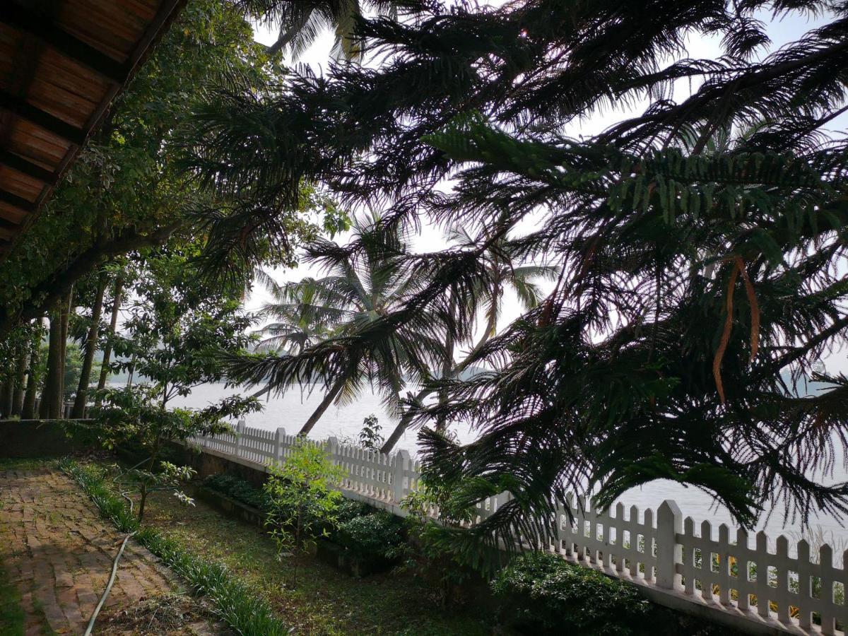 Nisarga Nirvana River House Pensjonat Mangalore Zewnętrze zdjęcie