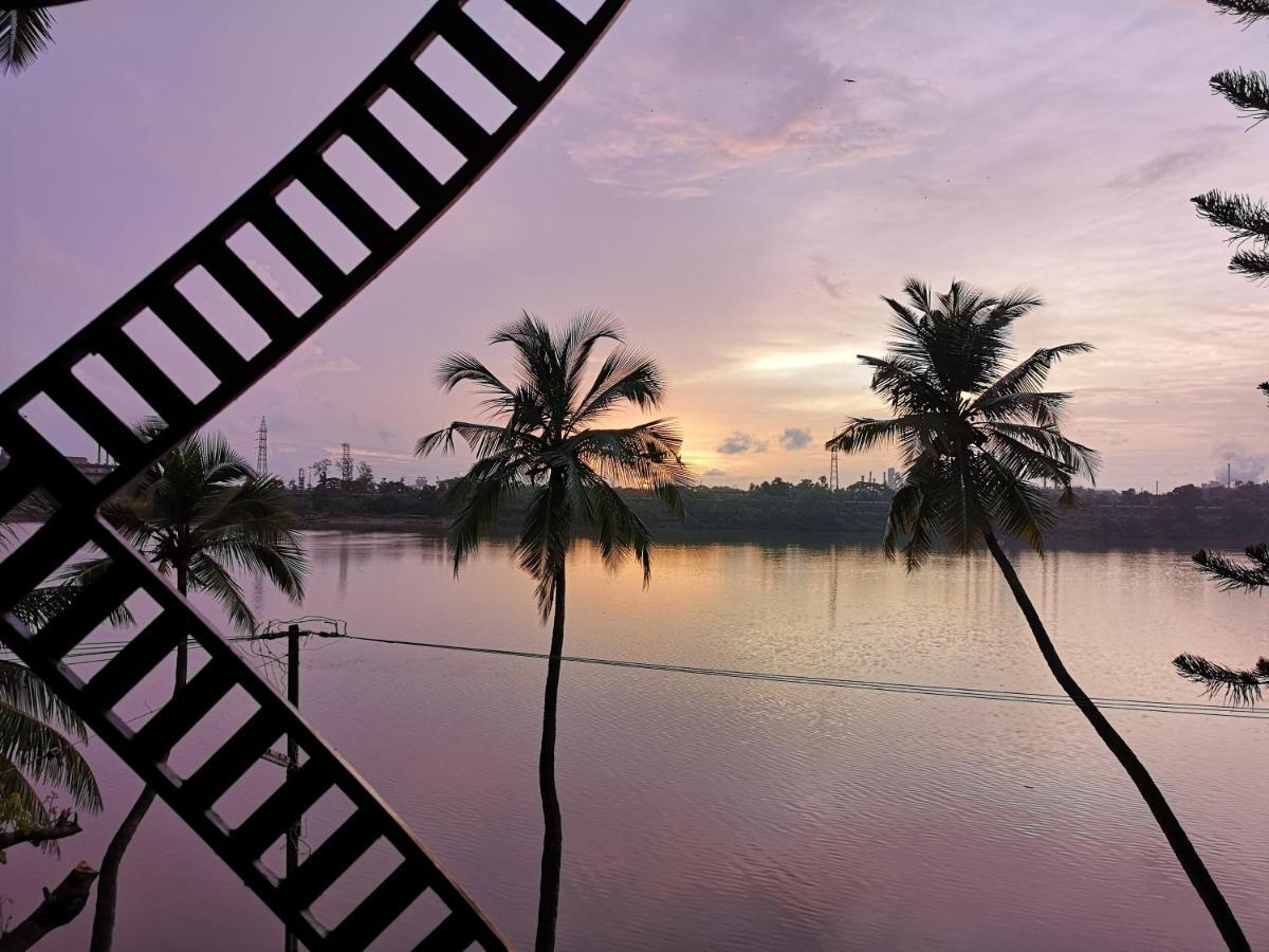 Nisarga Nirvana River House Pensjonat Mangalore Zewnętrze zdjęcie