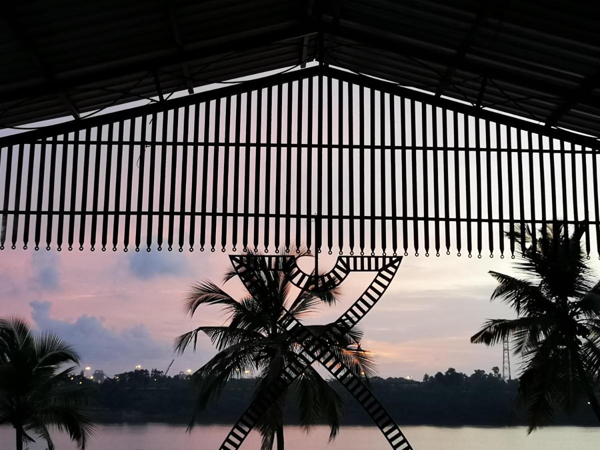 Nisarga Nirvana River House Pensjonat Mangalore Zewnętrze zdjęcie